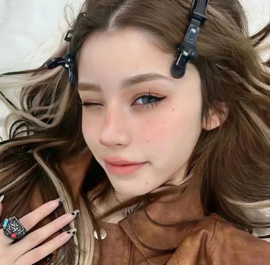 拉莉萨 在线观看